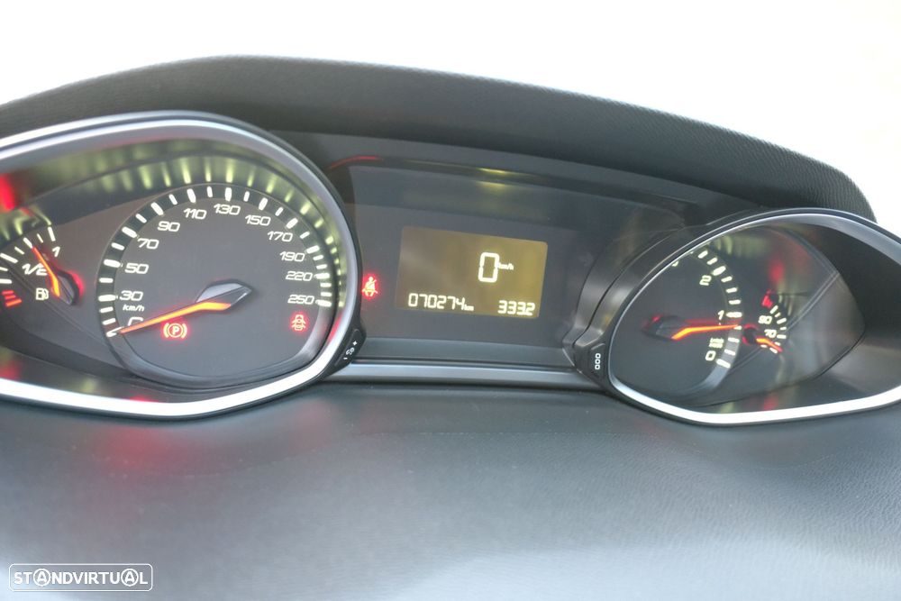 Peugeot 308 SW 1.5 BlueHDi Style - 11