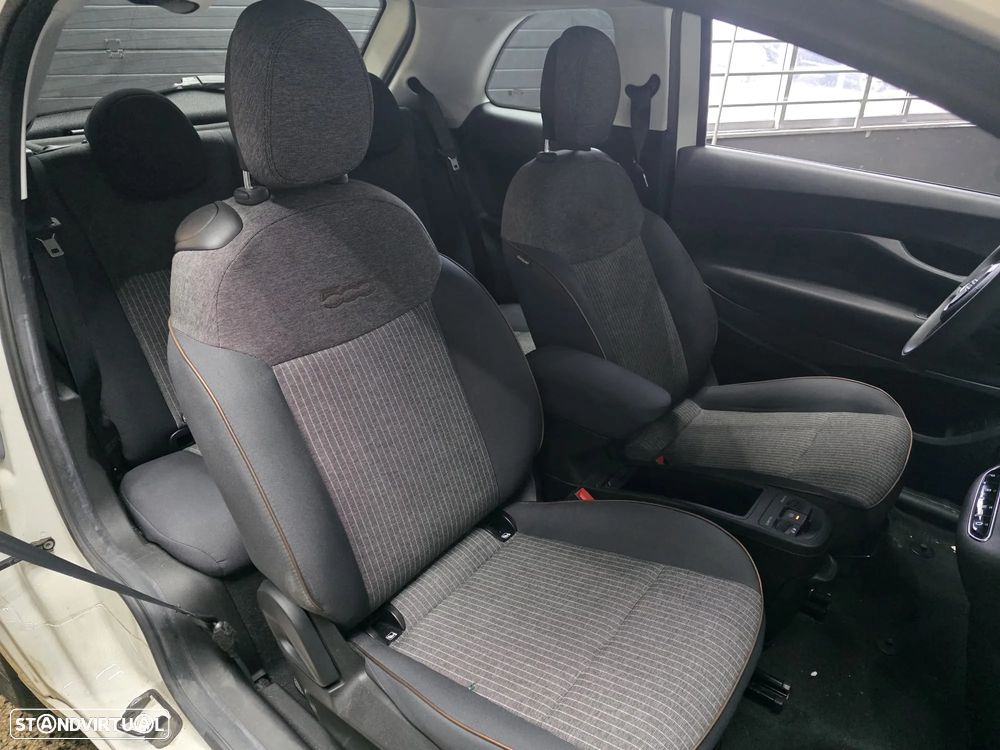 Fiat 500e 3 + 1 42 kWh Icon - 17