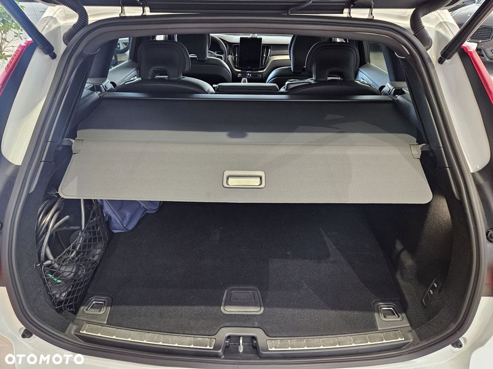 Volvo XC 60 - 41