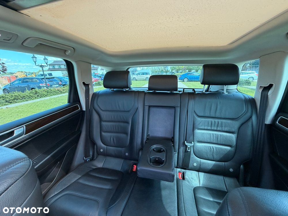 Volkswagen Touareg 3.0 V6 TDI SCR Blue Motion DPF Automatik Terrain Tech Executive Edition - 29