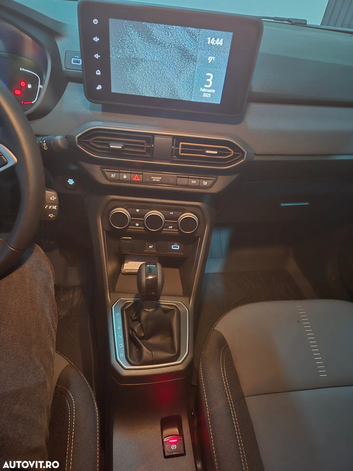 Dacia Jogger 7 locuri HEV 140 Extreme+ - 8