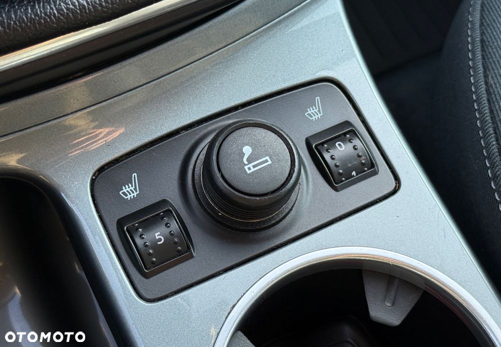 Ford C-MAX 1.6 EcoBoost Titanium - 28