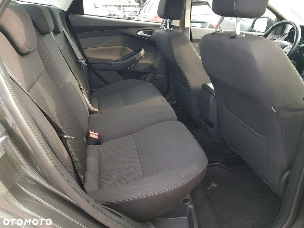 Ford Focus - 15