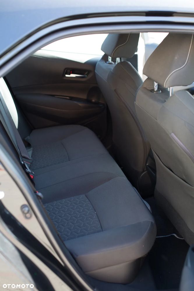 Toyota Corolla 1.8 Hybrid Comfort - 14