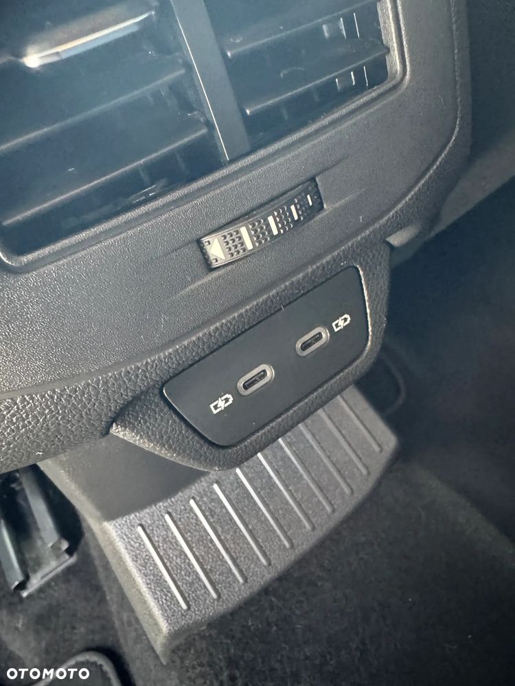Volkswagen T-Roc 1.5 TSI Life - 13