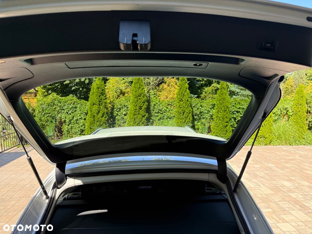 Audi A4 Avant 2.0 TDI ultra sport - 36