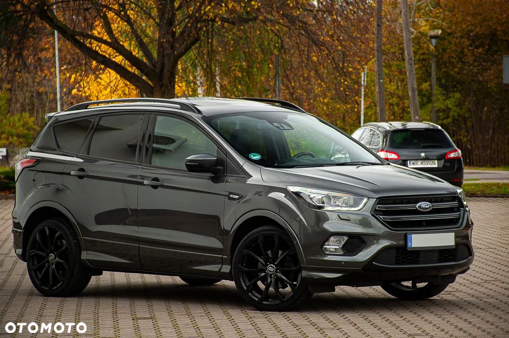 Ford Kuga - 18