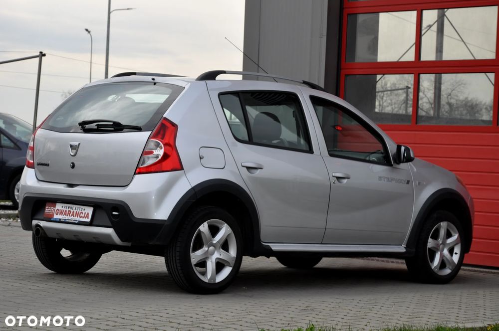 Dacia Sandero Stepway 1.6 - 15