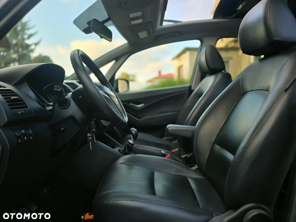 Hyundai ix20 - 13