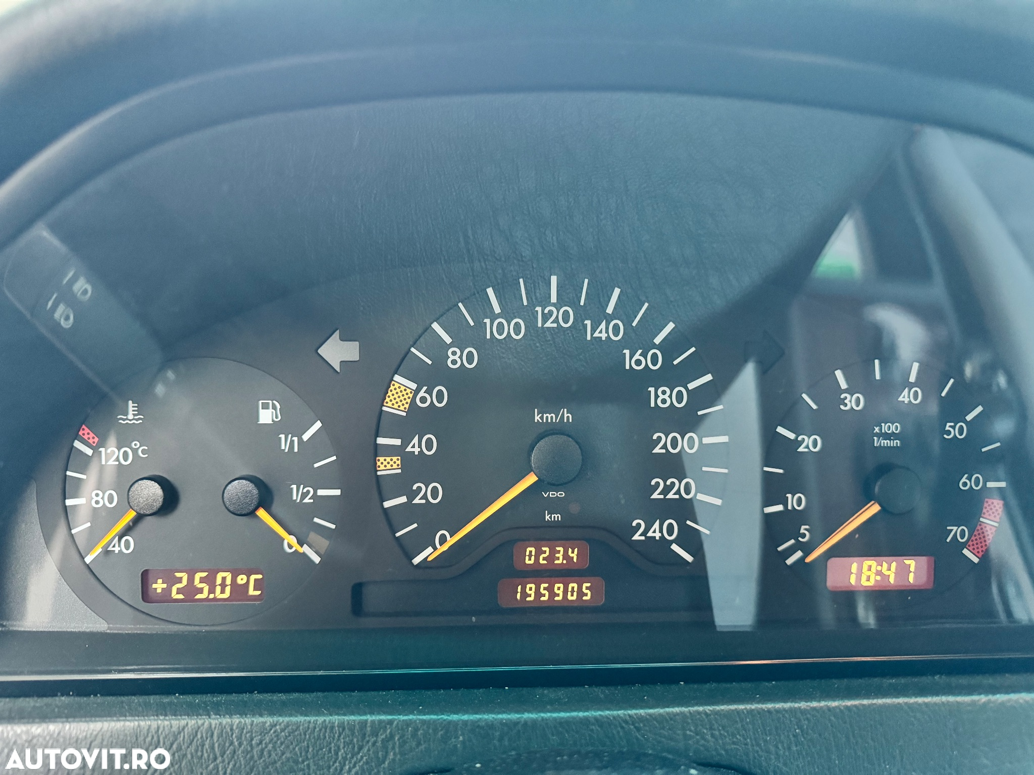 Mercedes-Benz C - 10