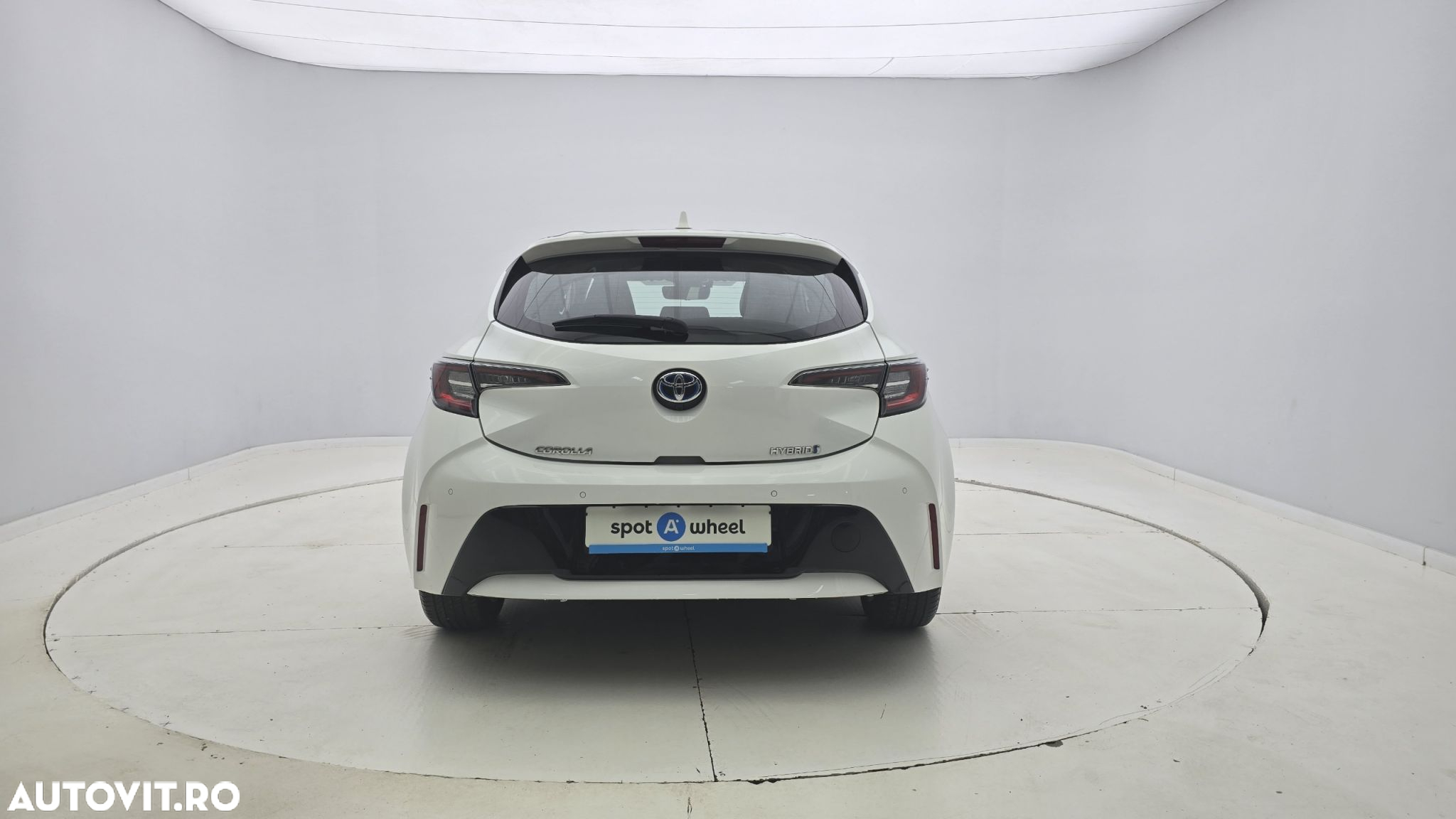 Toyota Corolla 1.8 HSD Dynamic - 7