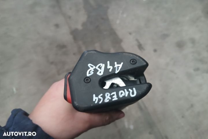 Rulou plasa despartitoare Audi A4 B8/8K [2007 - 2011] wagon 5-usi 1.8 - 2