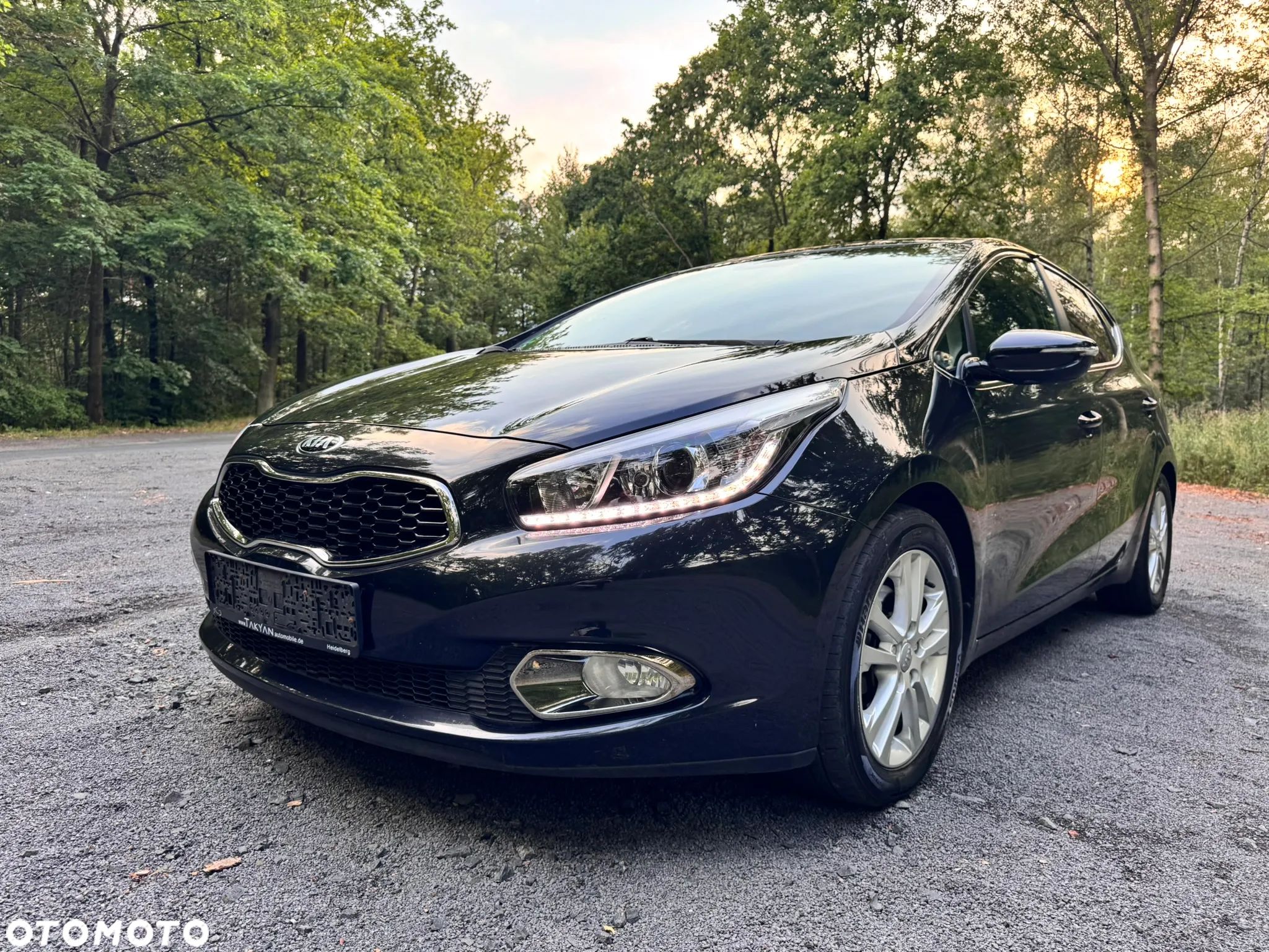 Kia Ceed Cee'd 1.6 GDI L - 1