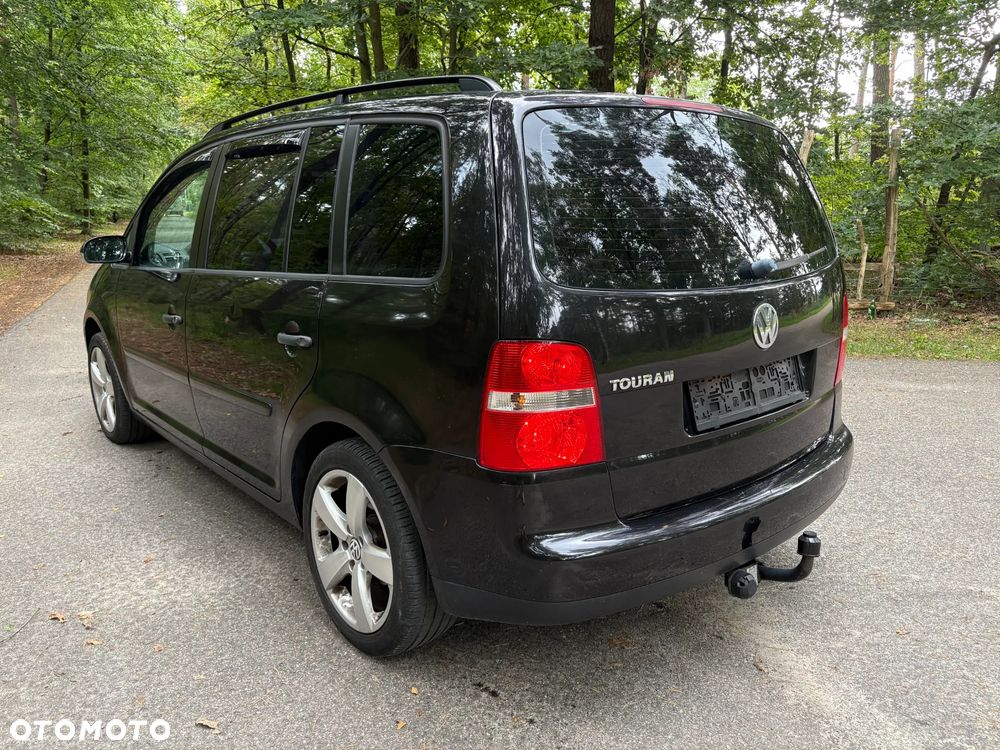 Volkswagen Touran 1.6 Trendline - 10