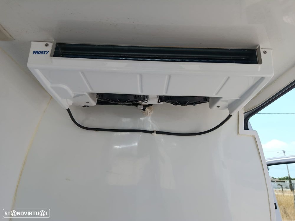 Renault Master C/frio - 18