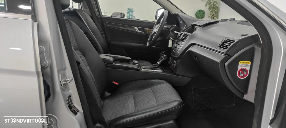 Mercedes-Benz C 220 CDi Avantgarde Aut. - 23