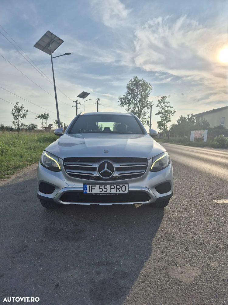 Mercedes-Benz GLC - 1