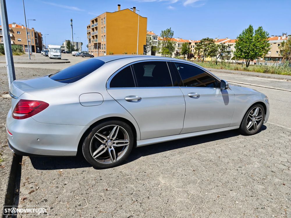 Mercedes-Benz E 220 d AMG Line - 3