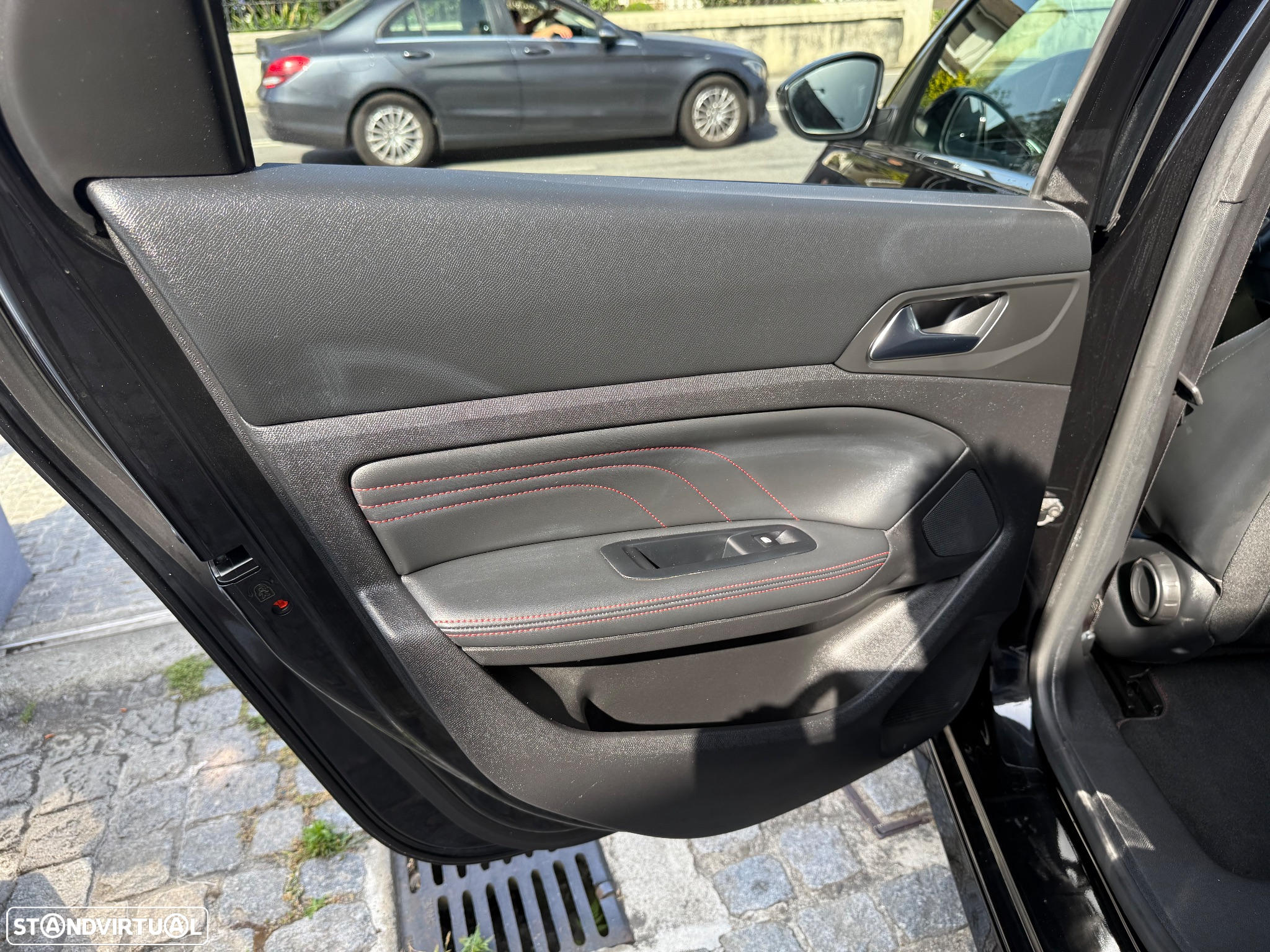 Peugeot 308 SW 1.5 BlueHDi GT Line EAT8 - 44