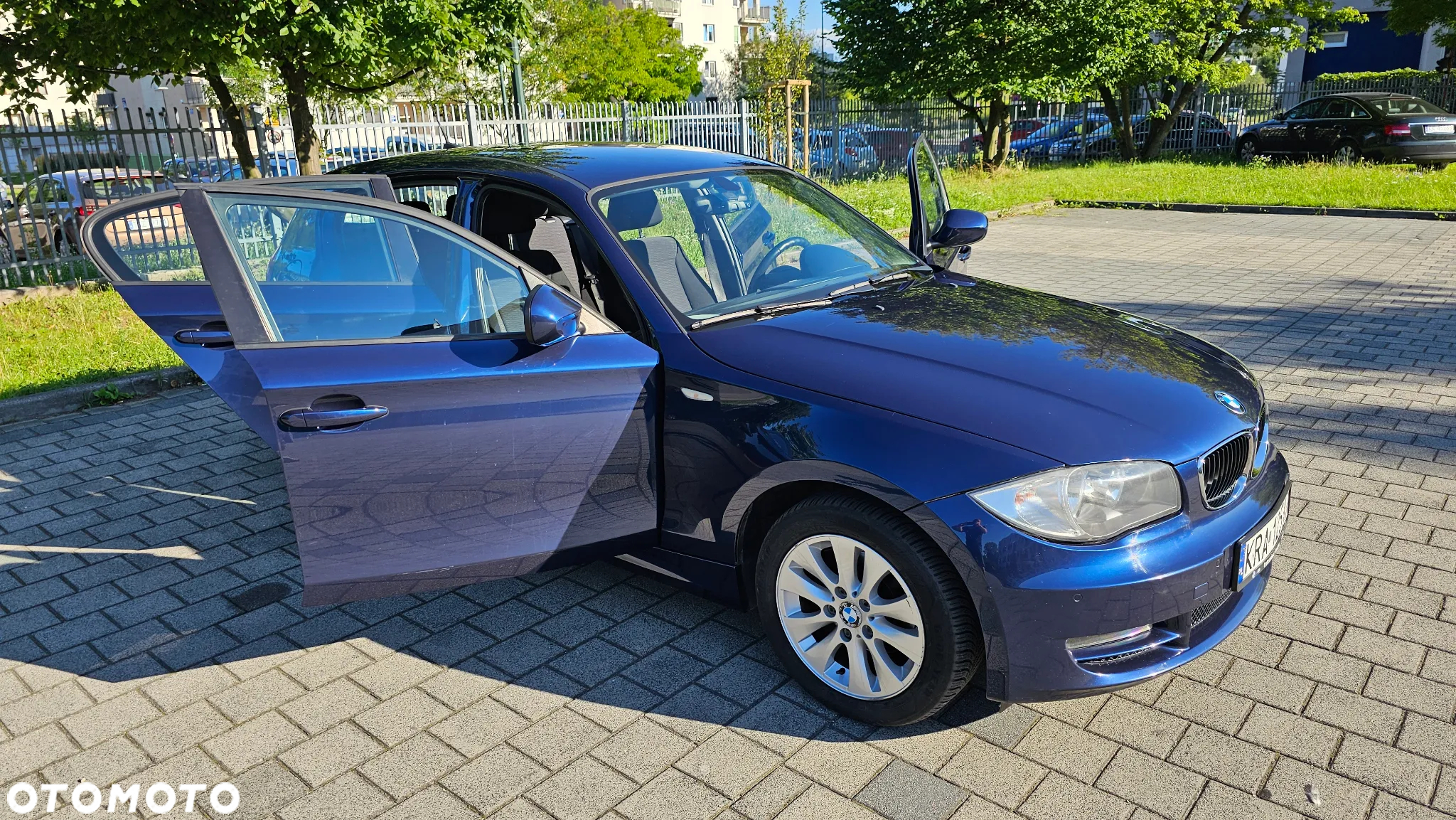 BMW Seria 1 116i - 16