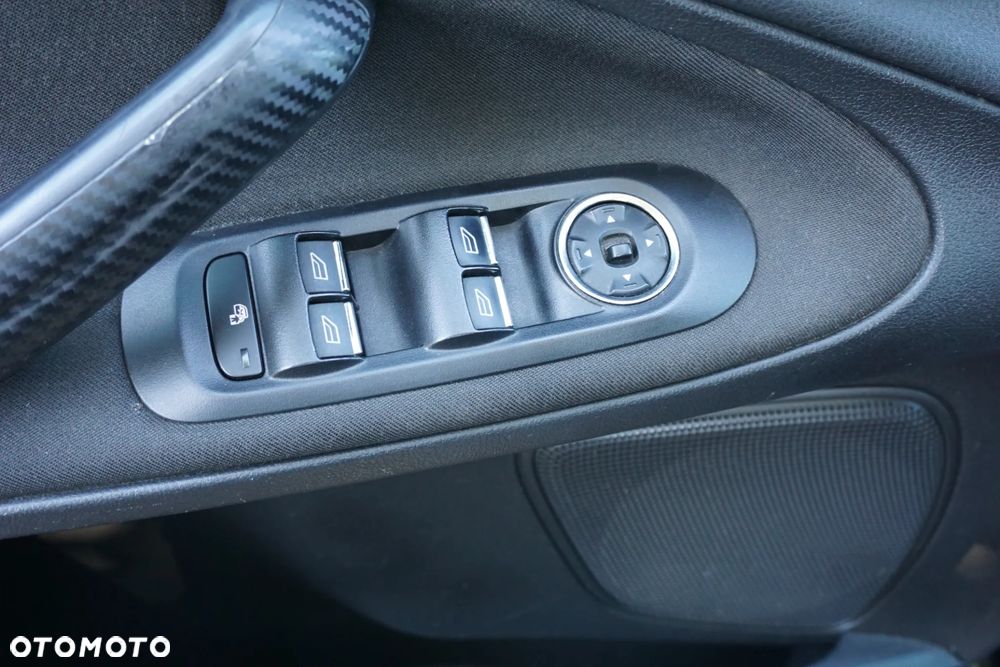 Ford S-Max 2.0 TDCi DPF Ambiente - 19