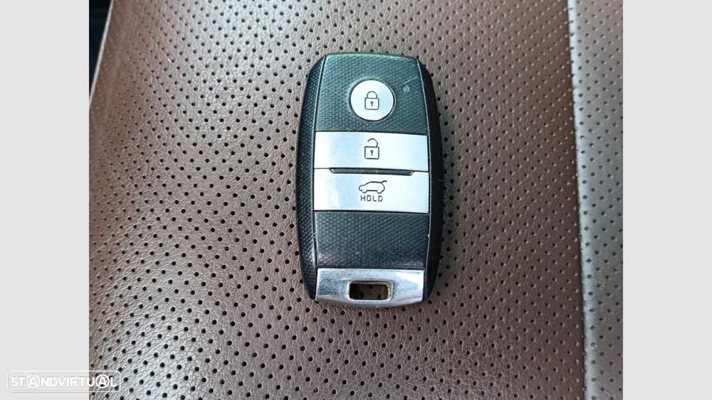 Kia Sorento 2.2 CRDi TX Premium Aut. - 18