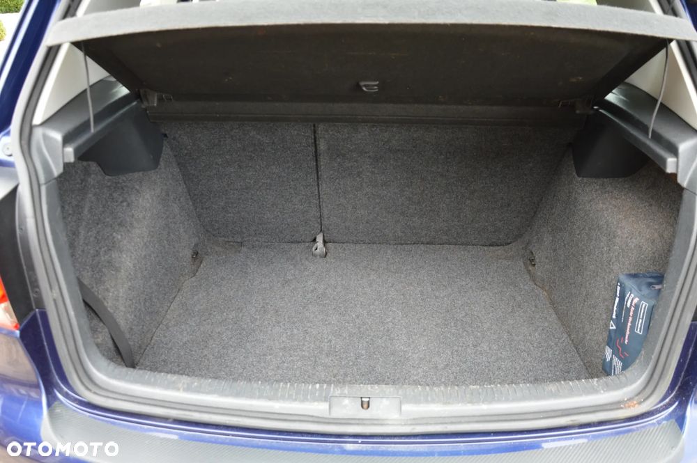 Volkswagen Golf 1.6 TDI BlueMotion Technology Trendline - 19