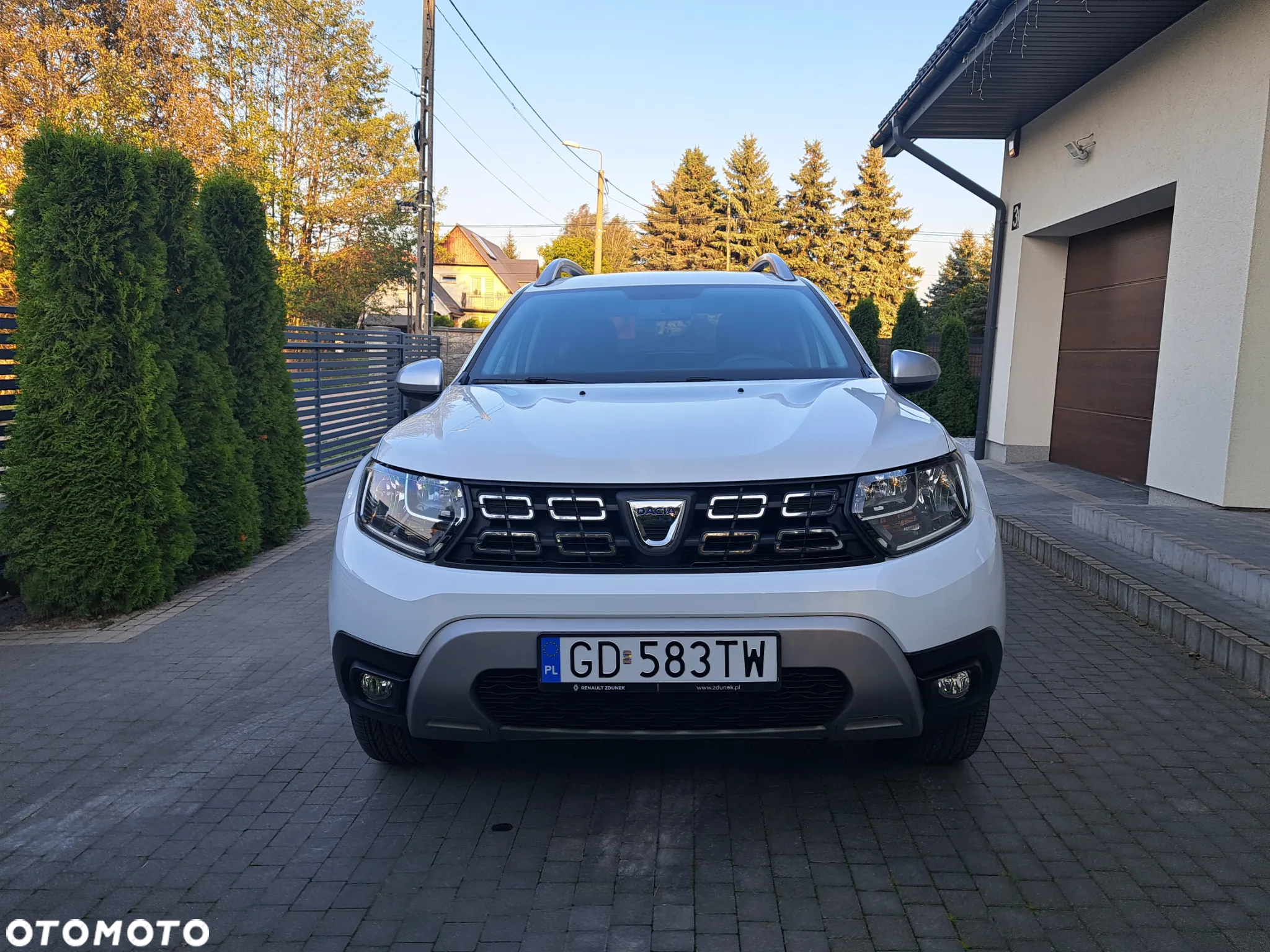Dacia Duster 1.6 SCe Prestige - 11
