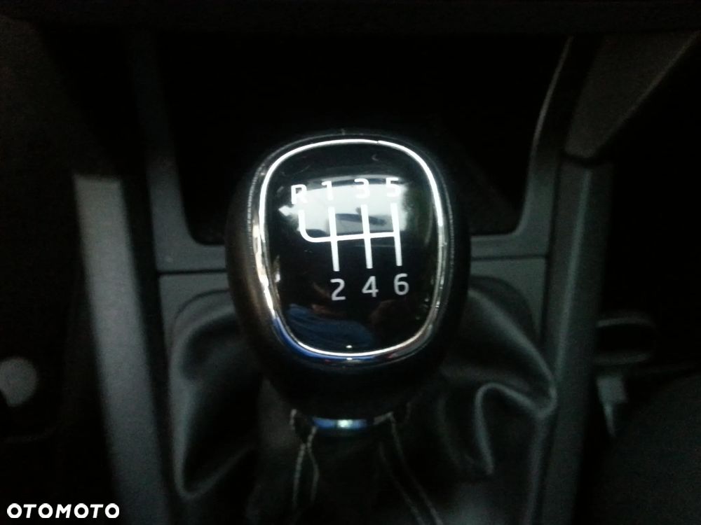 Skoda Yeti 1.4 TSI Adventure - 17