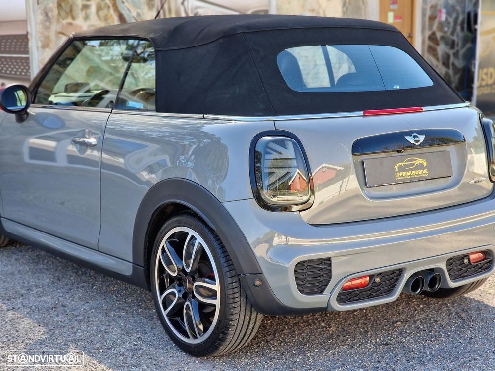 MINI Cabrio John Cooper Works Auto Desportiva - 25