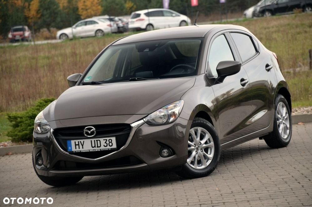 Mazda 2 - 4