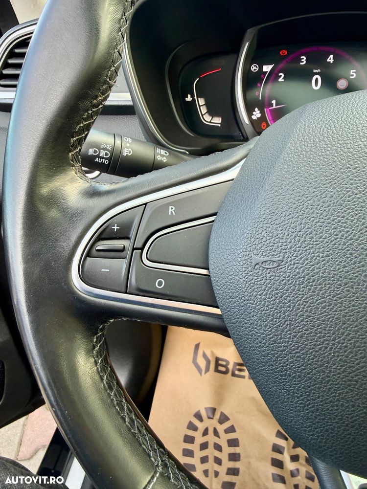 Renault Kadjar TCe EDC GPF Intens - 16