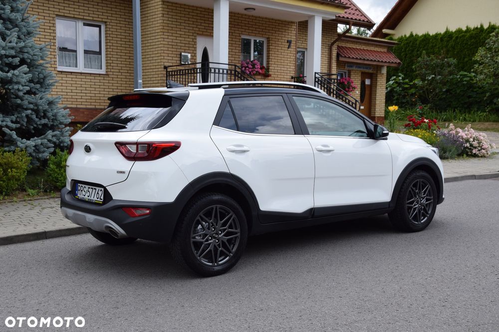 Kia Stonic 1.0 T-GDI 120 DCT OPF Edition 7 - 4