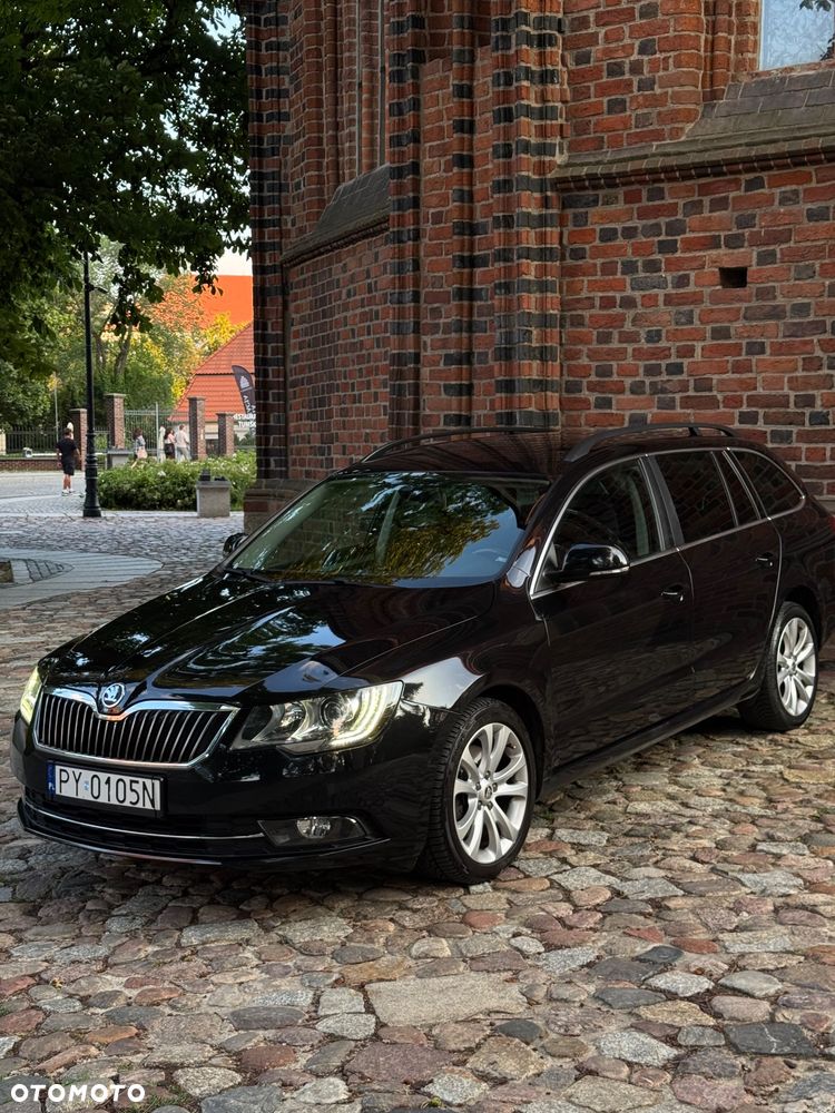 Skoda Superb 2.0 TDI Active DSG - 9