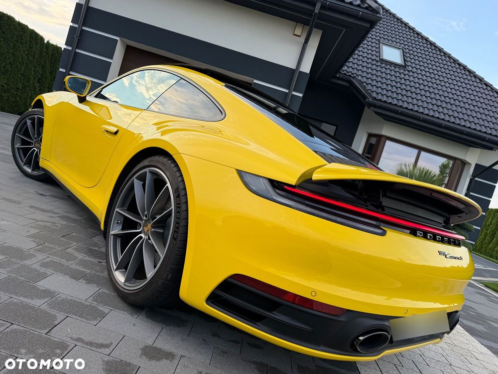 Porsche 911 Carrera S - 14