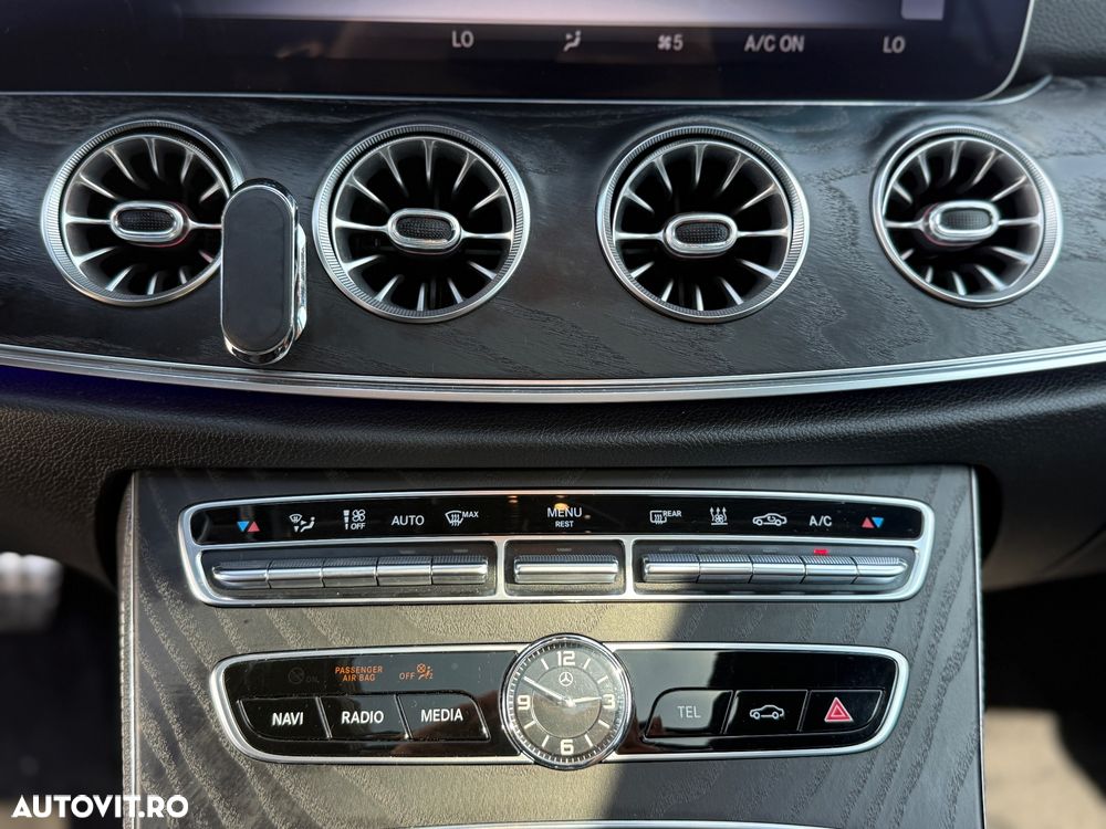 Mercedes-Benz CLS 400 d 4MATIC 9G-TRONIC AMG Line - 11