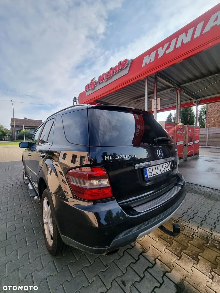 Mercedes-Benz ML - 3