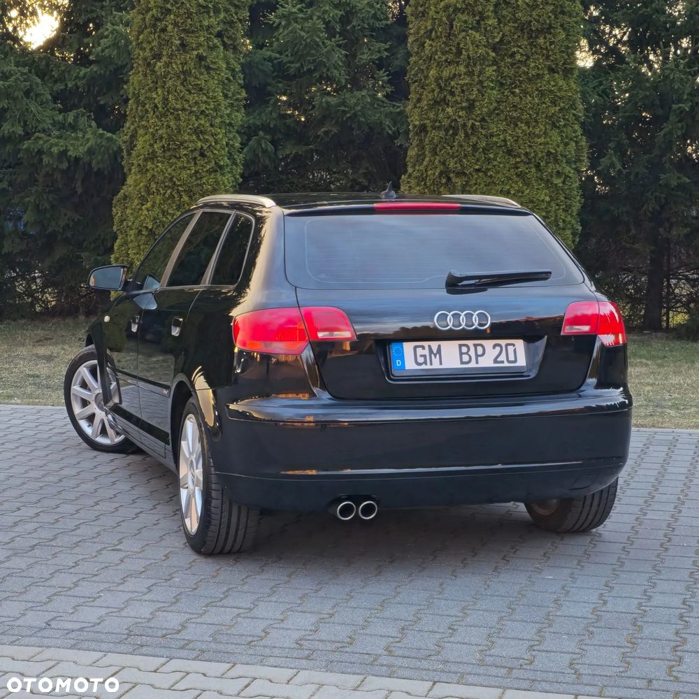 Audi A3 Sportback 2.0 TDI DPF S line Sportpaket plus - 13