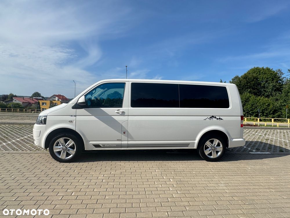 Volkswagen Caravelle - 7