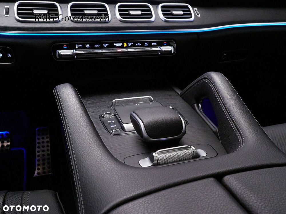 Mercedes-Benz GLE - 16