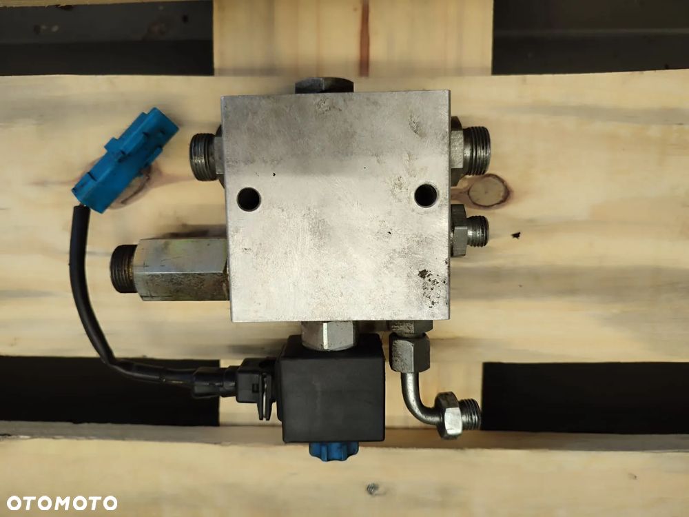 Zawór hydrauliczny 059766 HYDROVER - 7