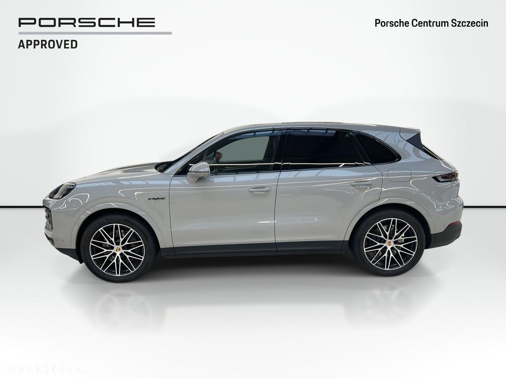 Porsche Cayenne E-Hybrid PHEV - 2
