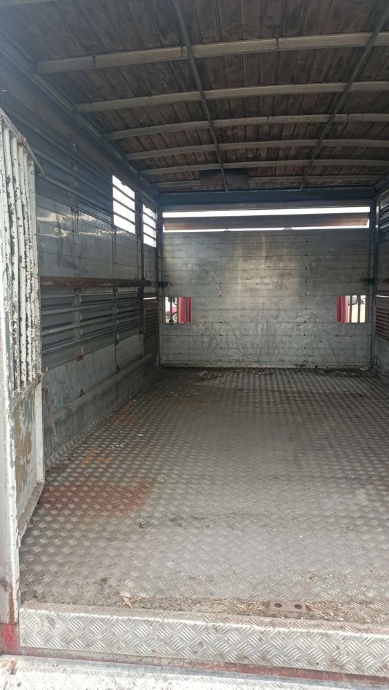 Zabudowa do przewozu zwierząt  żywca waga - 8