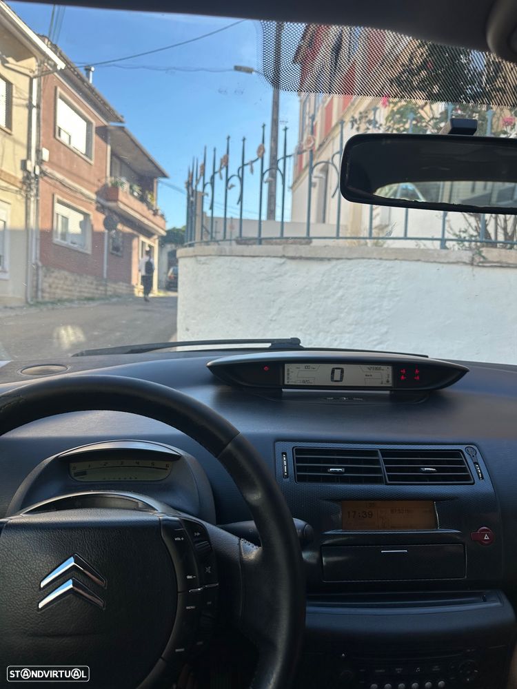 Citroën C4 - 10