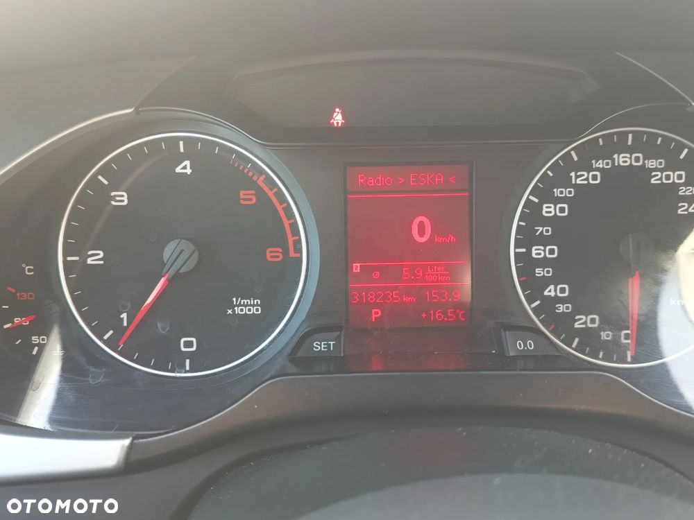 Audi A4 Avant 2.0 TDI Multitronic - 7