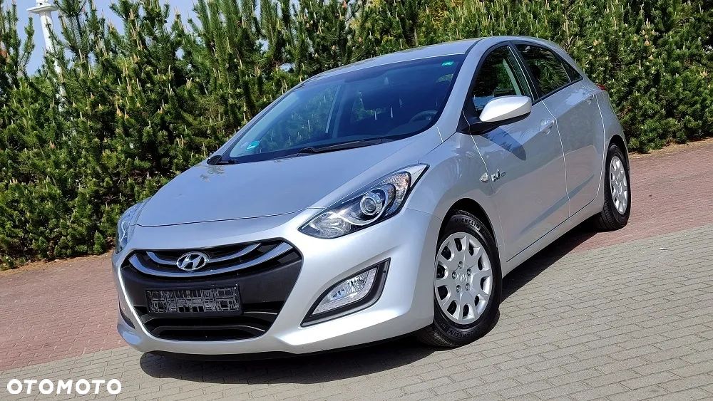 Hyundai i30 1.6 GDI Classic + - 1