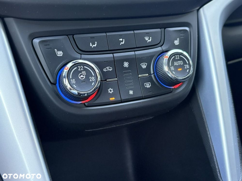 Opel Zafira 2019
