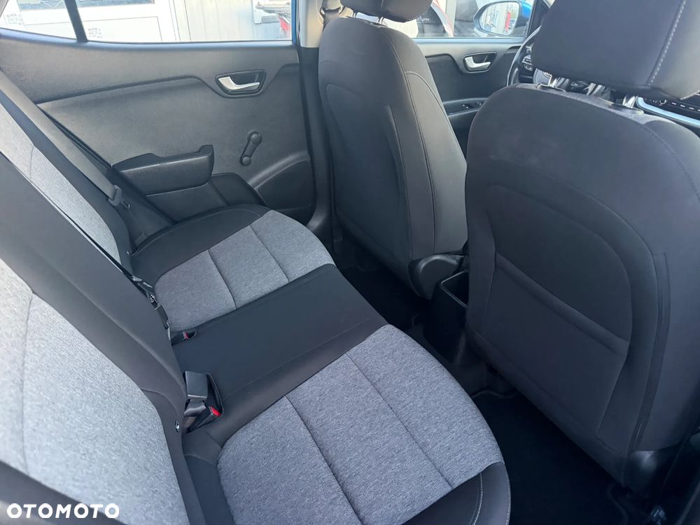Kia Stonic 1.2 L - 3