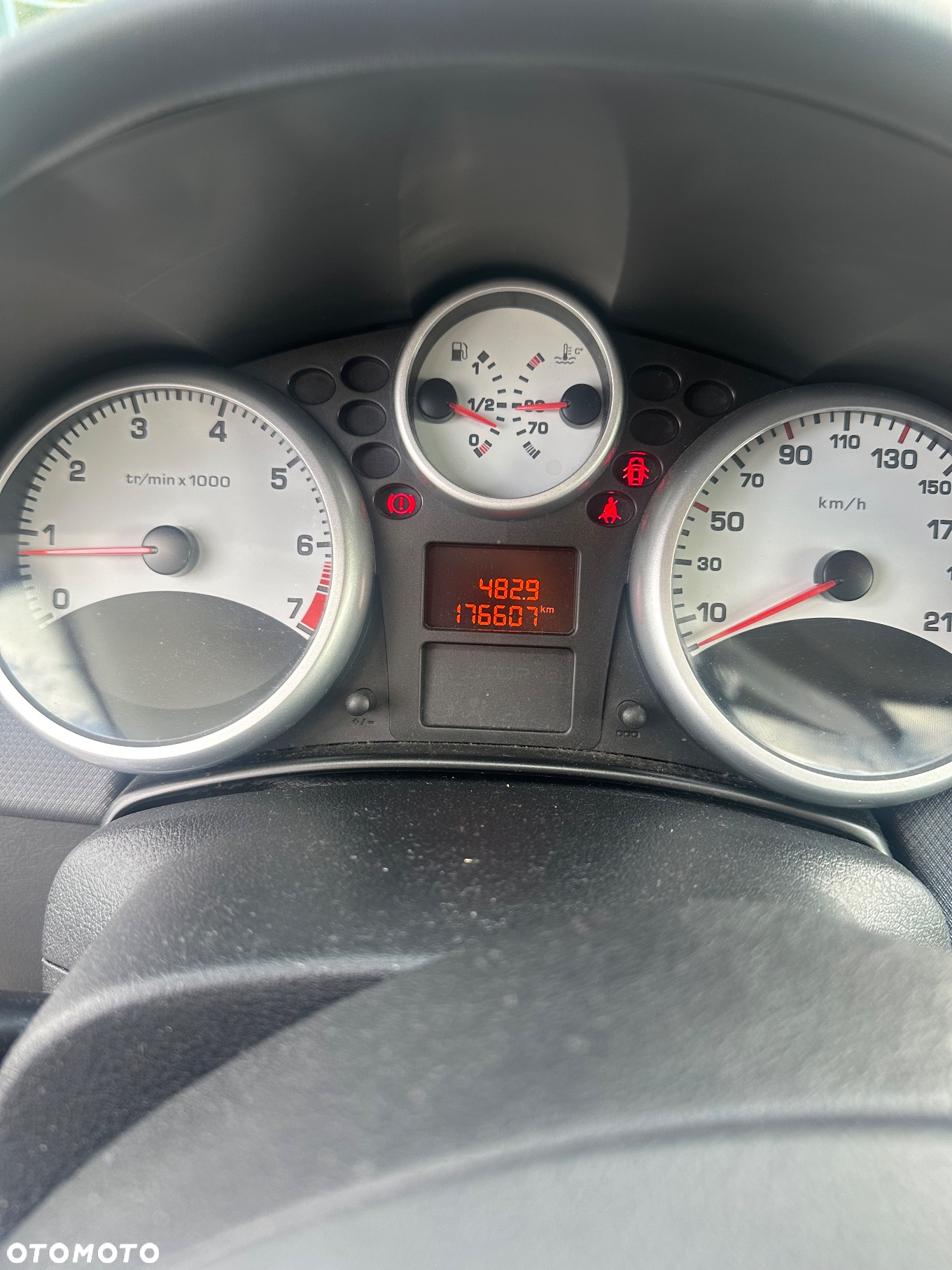 Peugeot 207 - 9