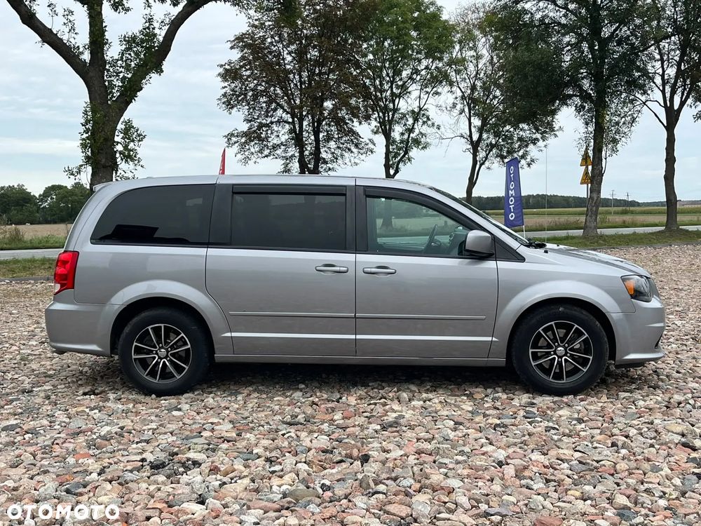 Dodge Grand Caravan 3.6 Express - 4